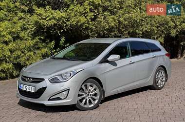 Универсал Hyundai i40 2011 в Брошневе-Осаде