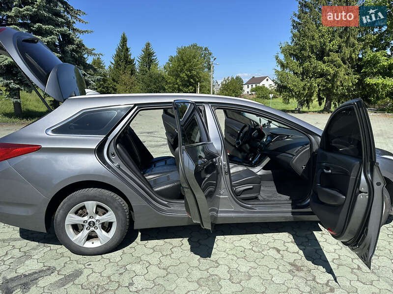 Универсал Hyundai i40 2014 в Дубно