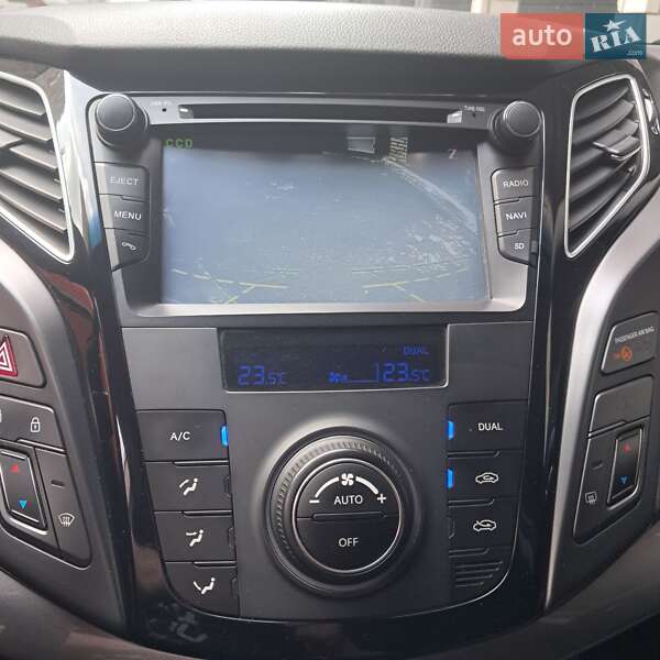 Седан Hyundai i40 2014 в Києві
