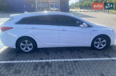 Универсал Hyundai i40 2012 в 