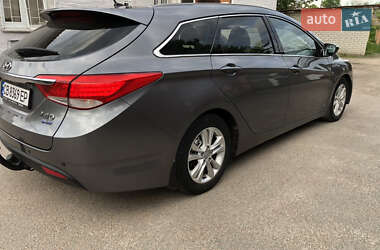Универсал Hyundai i40 2012 в 