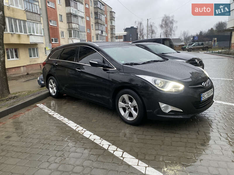 Универсал Hyundai i40 2013 в Львове