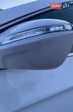 Универсал Hyundai i40 2015 в 
