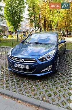 Седан Hyundai i40 2011 в Тернополі