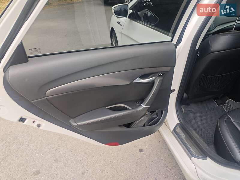 Универсал Hyundai i40 2014 в Днепре фото 15 Универсал Hyundai i40 2014 в Днепре