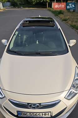 Универсал Hyundai i40 2014 в Днепре