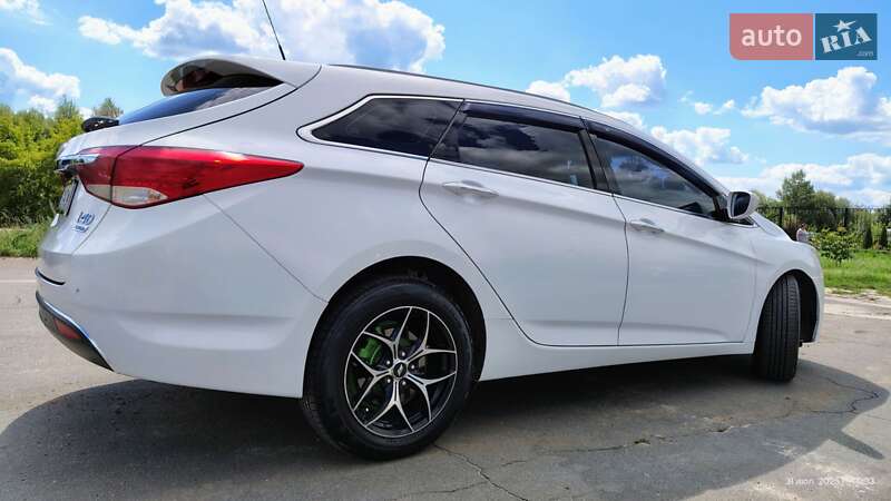 Универсал Hyundai i40 2012 в Нетешине