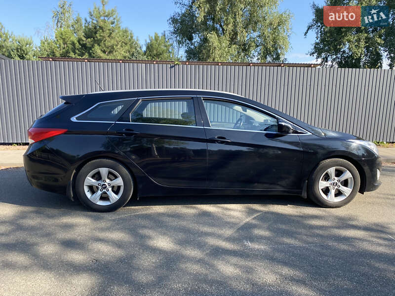Универсал Hyundai i40 2013 в Киеве