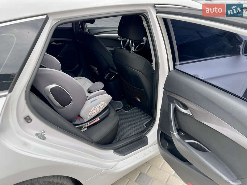 Універсал Hyundai i40 2012 в Березному фото 27 Універсал Hyundai i40 2012 в Березному