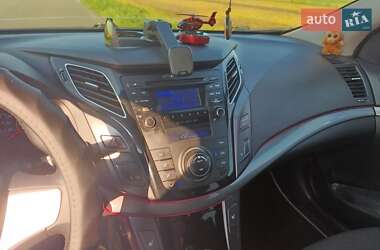 Седан Hyundai i40 2013 в 