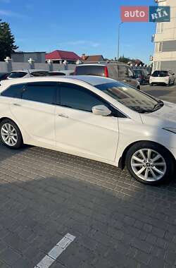 Универсал Hyundai i40 2011 в 