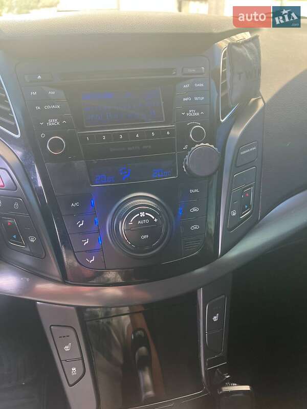 Универсал Hyundai i40 2011 в Одессе