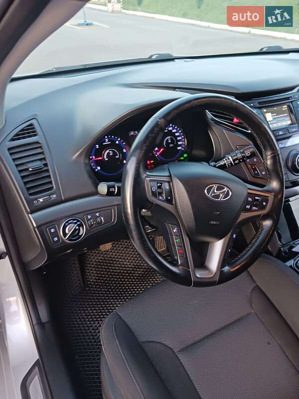 Универсал Hyundai i40 2015 в Мукачево