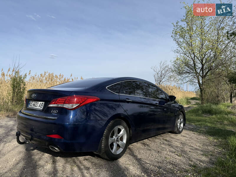Седан Hyundai i40 2011 в Кривом Роге
