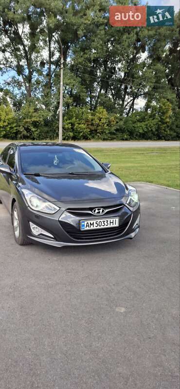 Седан Hyundai i40 2012 в 