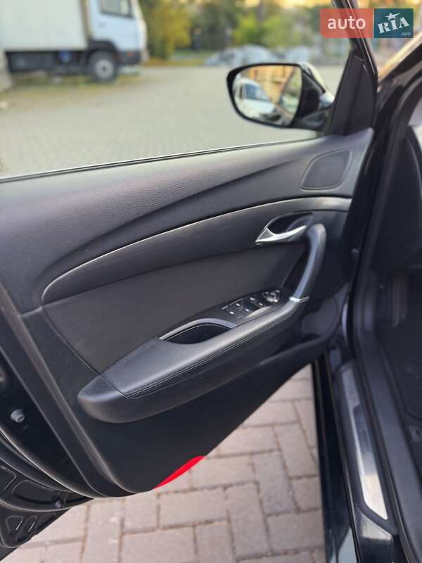 Универсал Hyundai i40 2013 в Золочеве