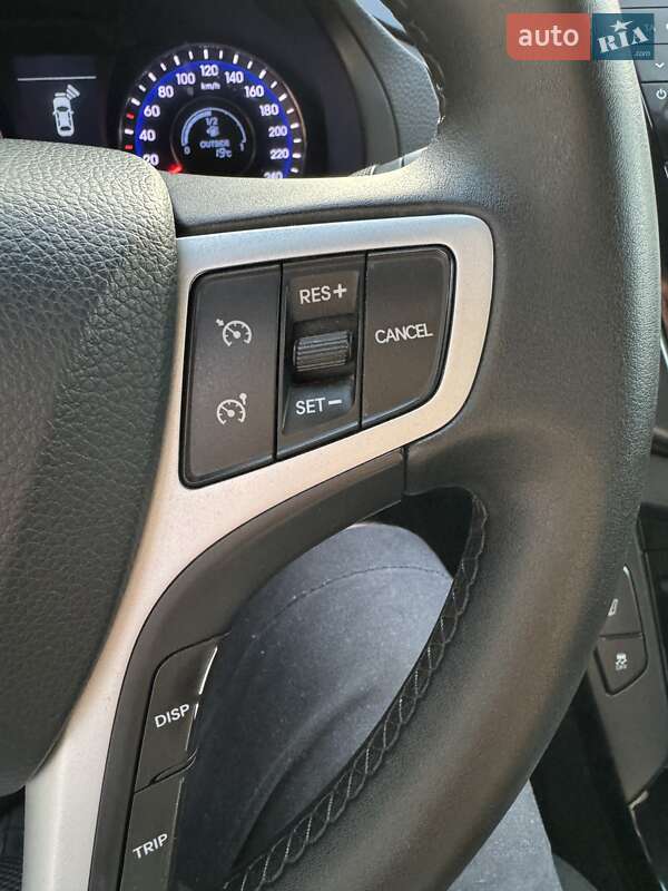 Универсал Hyundai i40 2013 в Золочеве