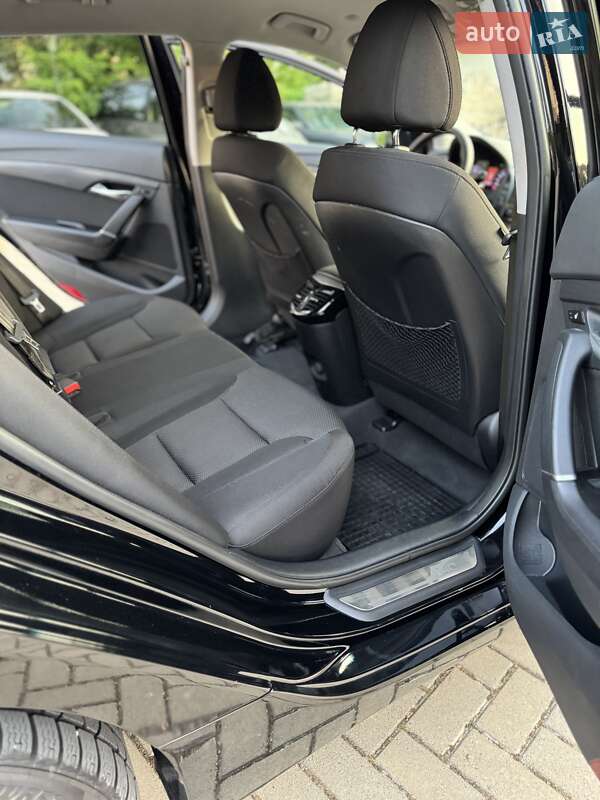 Универсал Hyundai i40 2013 в Золочеве