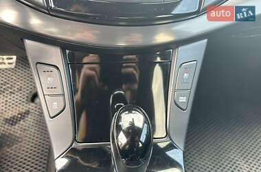 Универсал Hyundai i40 2015 в 