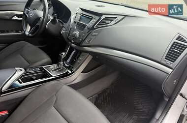 Універсал Hyundai i40 2011 в  фото 38 Універсал Hyundai i40 2011 в
