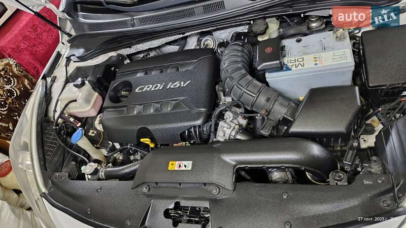 Универсал Hyundai i40 2012 в Нетешине