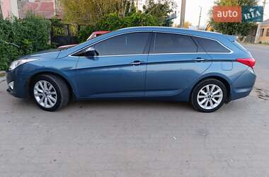 Универсал Hyundai i40 2011 в 