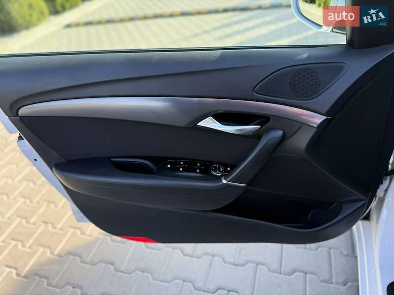 Універсал Hyundai i40 2016 в Дубні фото 56 Універсал Hyundai i40 2016 в Дубні