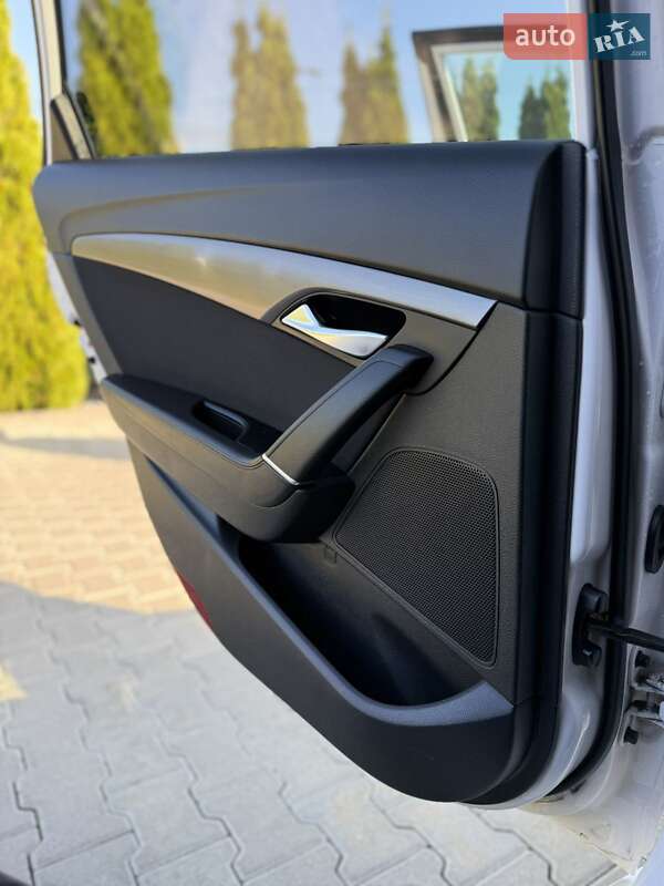 Універсал Hyundai i40 2016 в Дубні фото 62 Універсал Hyundai i40 2016 в Дубні