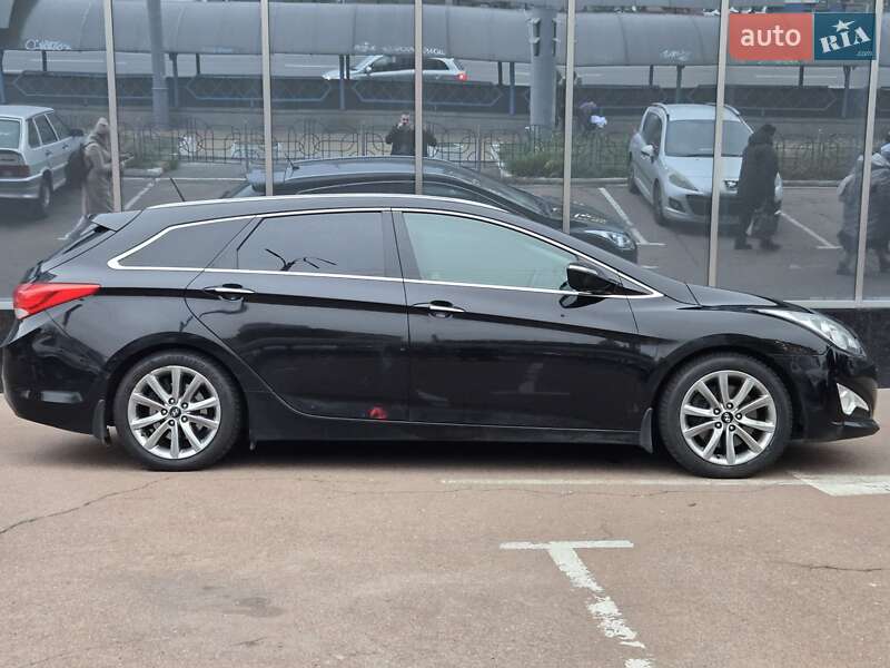 Універсал Hyundai i40 2013 в Києві фото 7 Універсал Hyundai i40 2013 в Києві