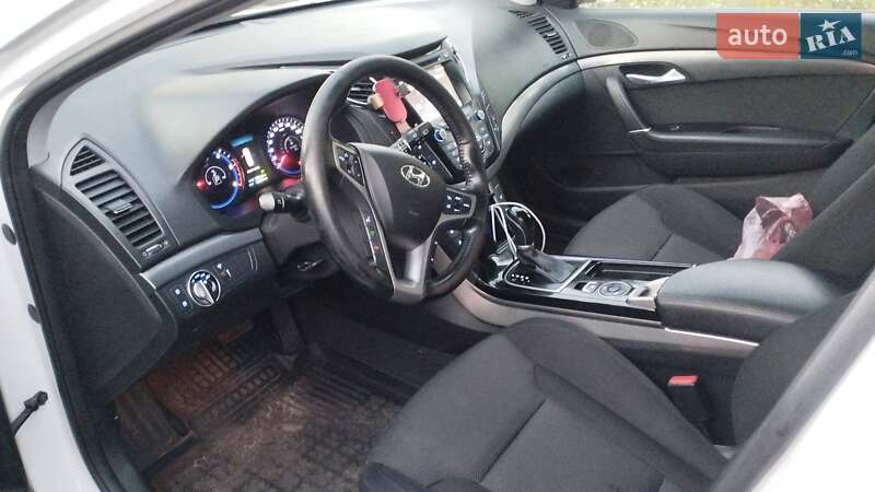 Універсал Hyundai i40 2014 в Києві фото 8 Універсал Hyundai i40 2014 в Києві