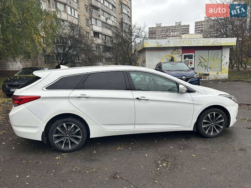 Универсал Hyundai i40 2015 в Киеве
