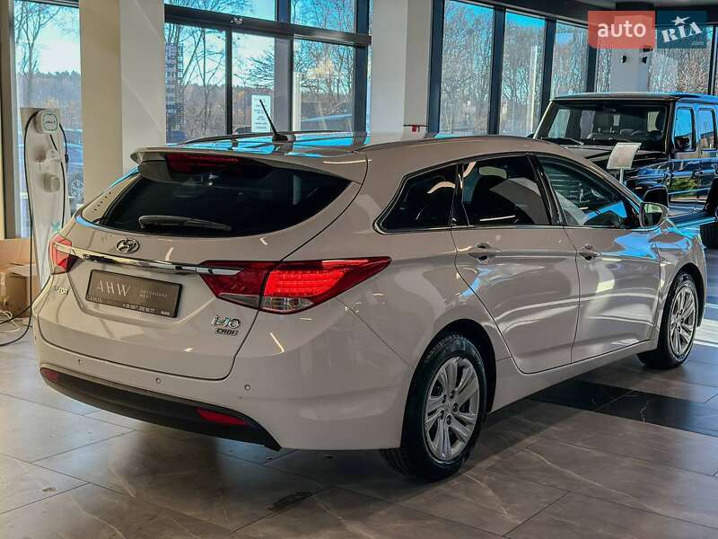Универсал Hyundai i40 2014 в Львове фото 12 Универсал Hyundai i40 2014 в Львове