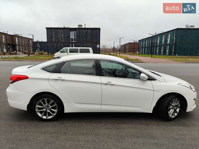 Седан Hyundai i40 2015 в Чернігові