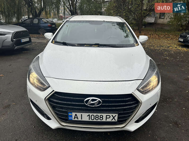 Универсал Hyundai i40 2015 в Киеве фото 12 Универсал Hyundai i40 2015 в Киеве