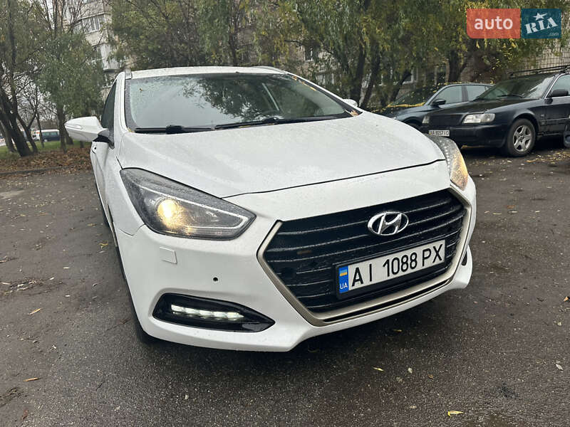 Универсал Hyundai i40 2015 в Киеве фото 14 Универсал Hyundai i40 2015 в Киеве