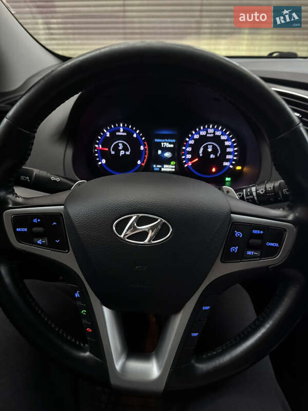 Универсал Hyundai i40 2014 в Киеве