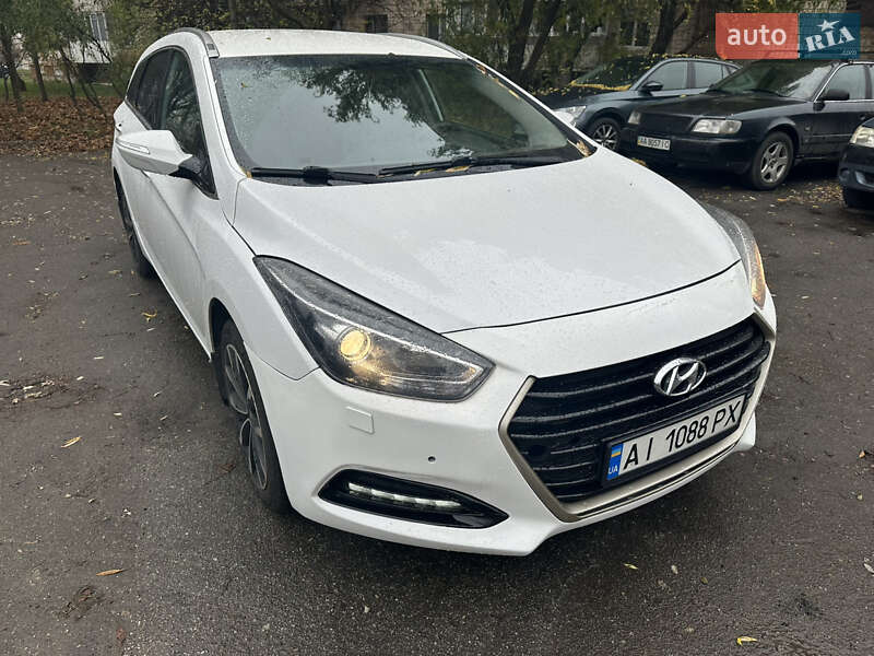 Универсал Hyundai i40 2015 в Киеве