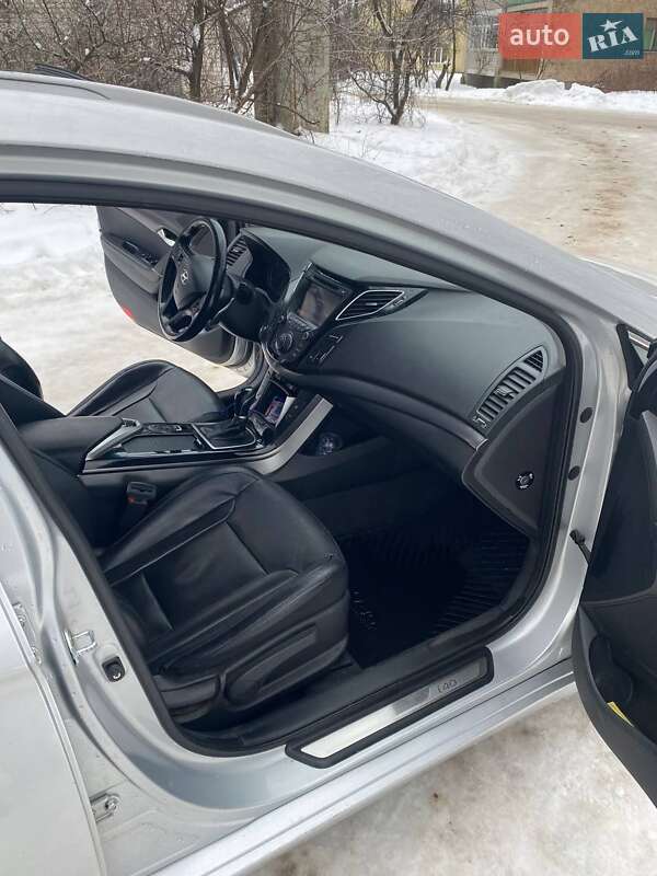 Универсал Hyundai i40 2012 в Киеве