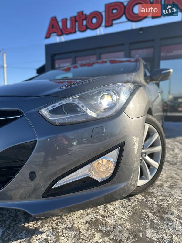 Универсал Hyundai i40 2011 в Белогородке