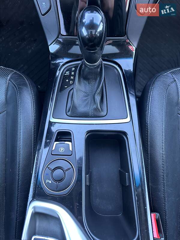 Универсал Hyundai i40 2011 в Белогородке