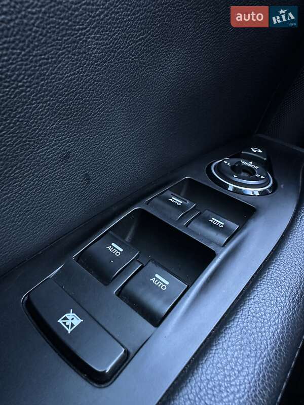 Универсал Hyundai i40 2011 в Белогородке