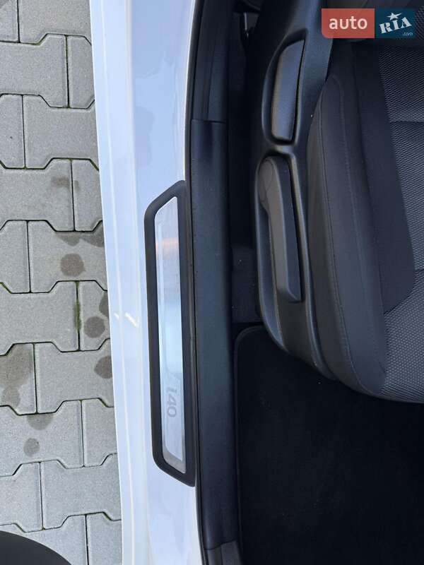 Универсал Hyundai i40 2016 в Дубно фото 21 Универсал Hyundai i40 2016 в Дубно