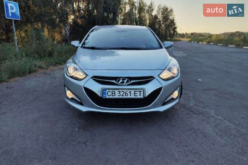 Седан Hyundai i40 2012 в Нежине