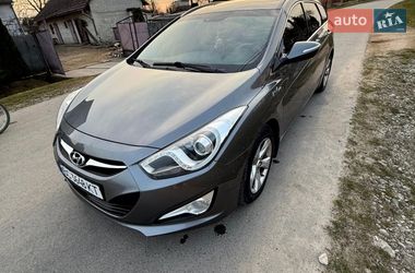 Универсал Hyundai i40 2011 в Львове
