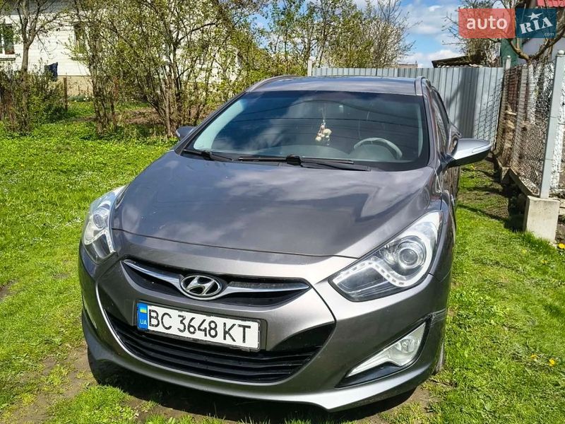Hyundai i40 2011