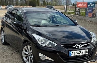 Универсал Hyundai i40 2012 в Калуше