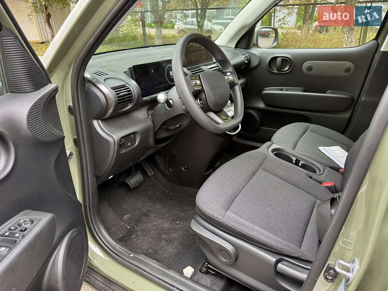 Внедорожник / Кроссовер Hyundai Inster EV 2025 в Ровно