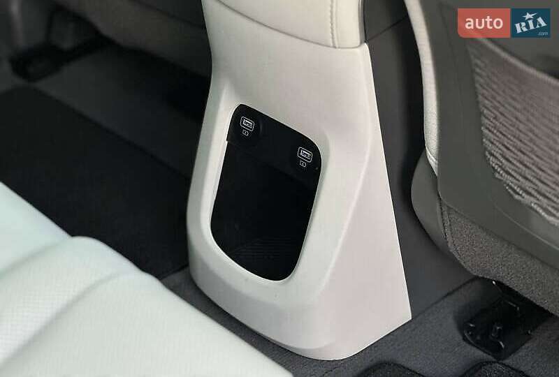 Позашляховик / Кросовер Hyundai Ioniq 5 2022 в Чернівцях