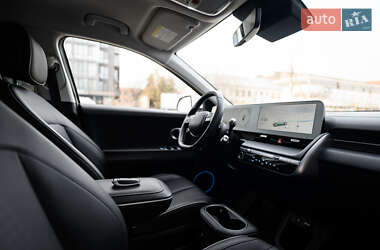 Позашляховик / Кросовер Hyundai Ioniq 5 2022 в 