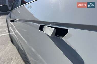 Позашляховик / Кросовер Hyundai Ioniq 5 2023 в 
